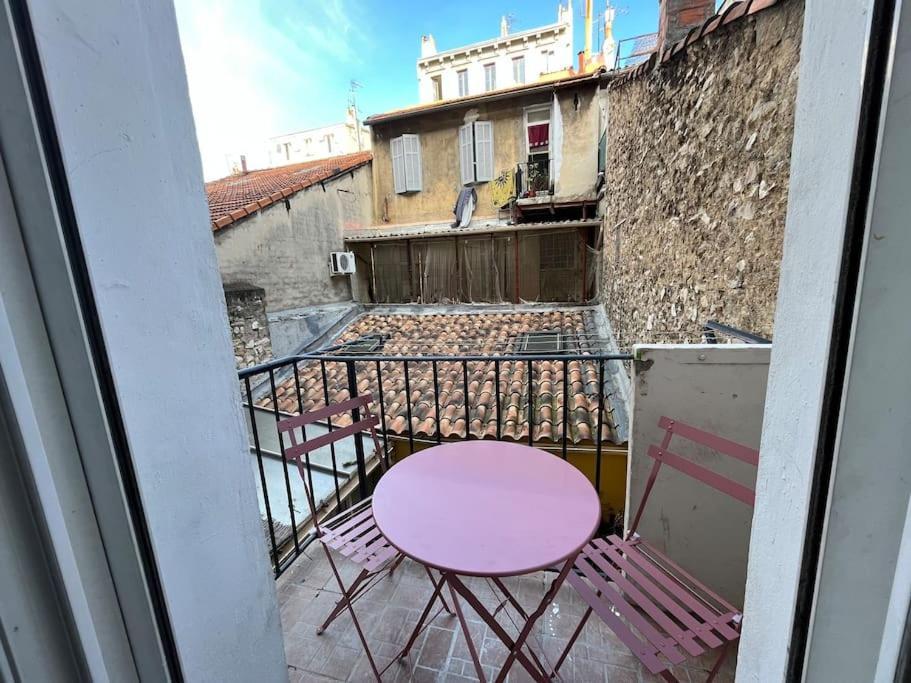 Pleasant 3-Bedroom Flat In The Center Of Marseille Exterior photo
