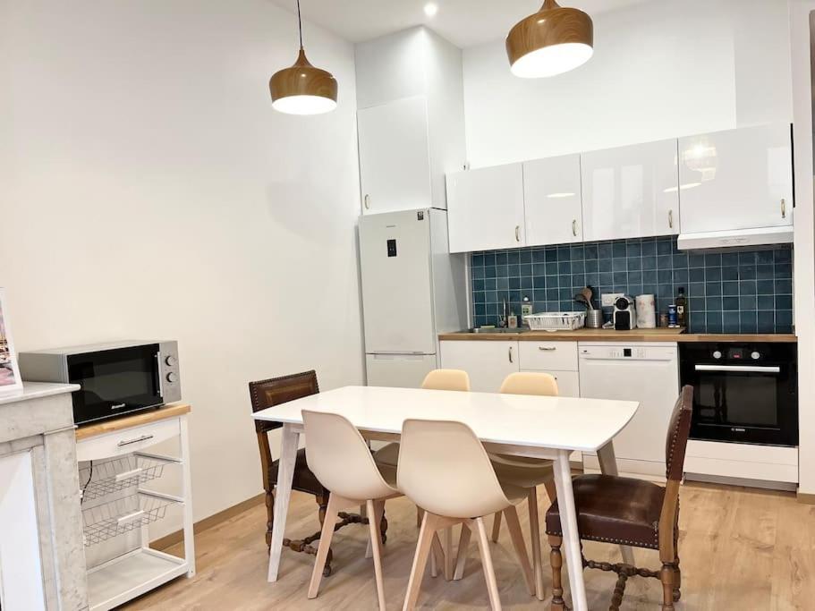 Pleasant 3-Bedroom Flat In The Center Of Marseille Exterior photo